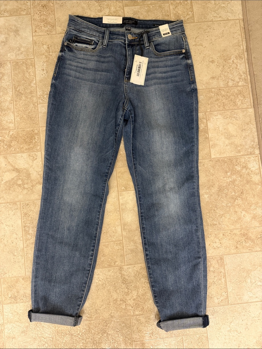 Judy Blue Women's Skinny Jeans in Medium Blue Wash
